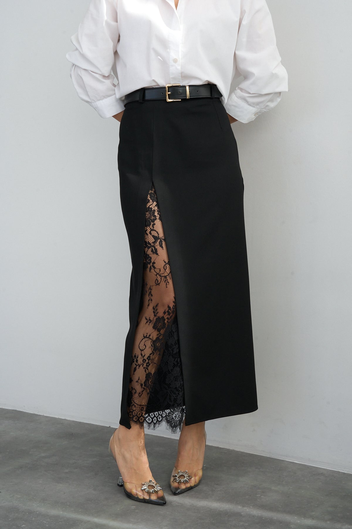 Kadın Dantel Yırtmaçlı Etek