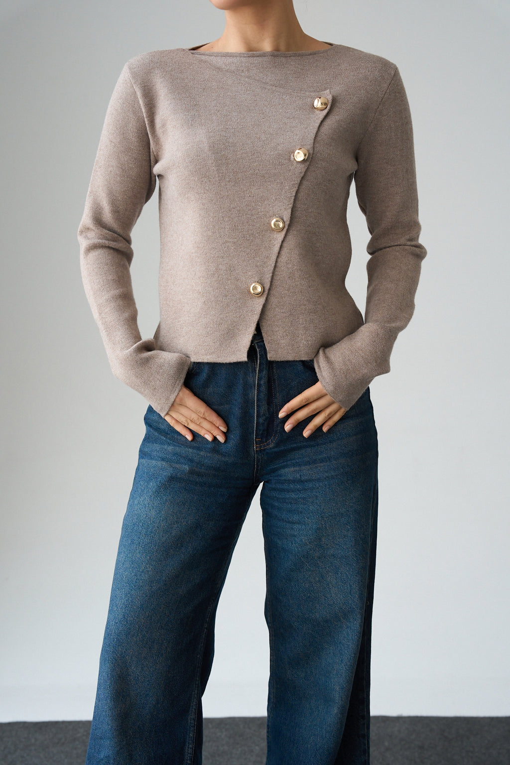 Kadın Asimetrik Gold Düğmeli Hrıka