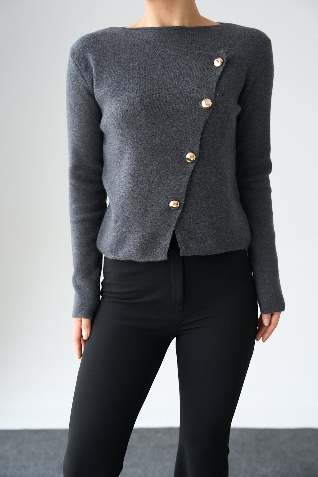 Kadın Asimetrik Gold Düğmeli Hrıka