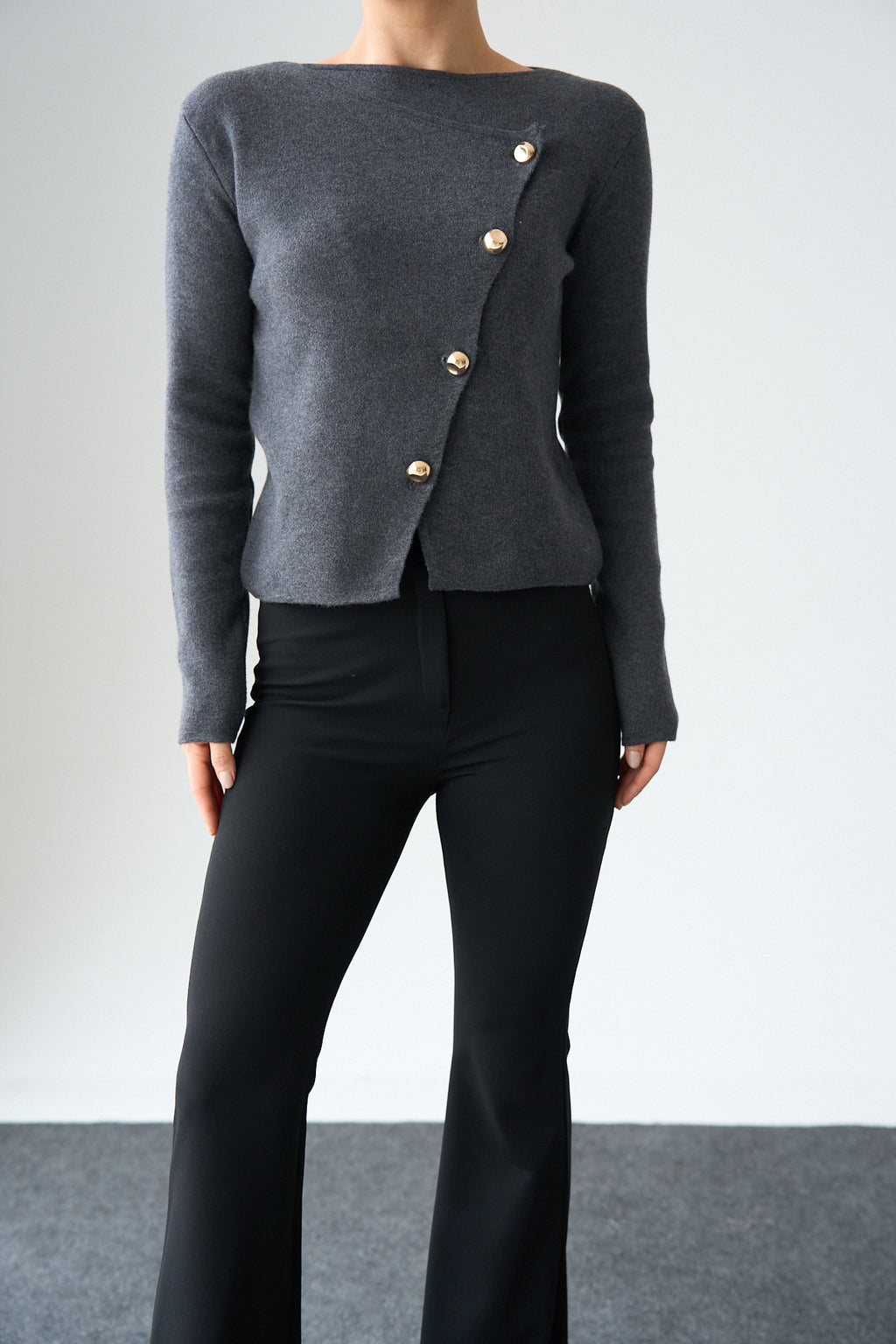 Kadın Asimetrik Gold Düğmeli Hrıka