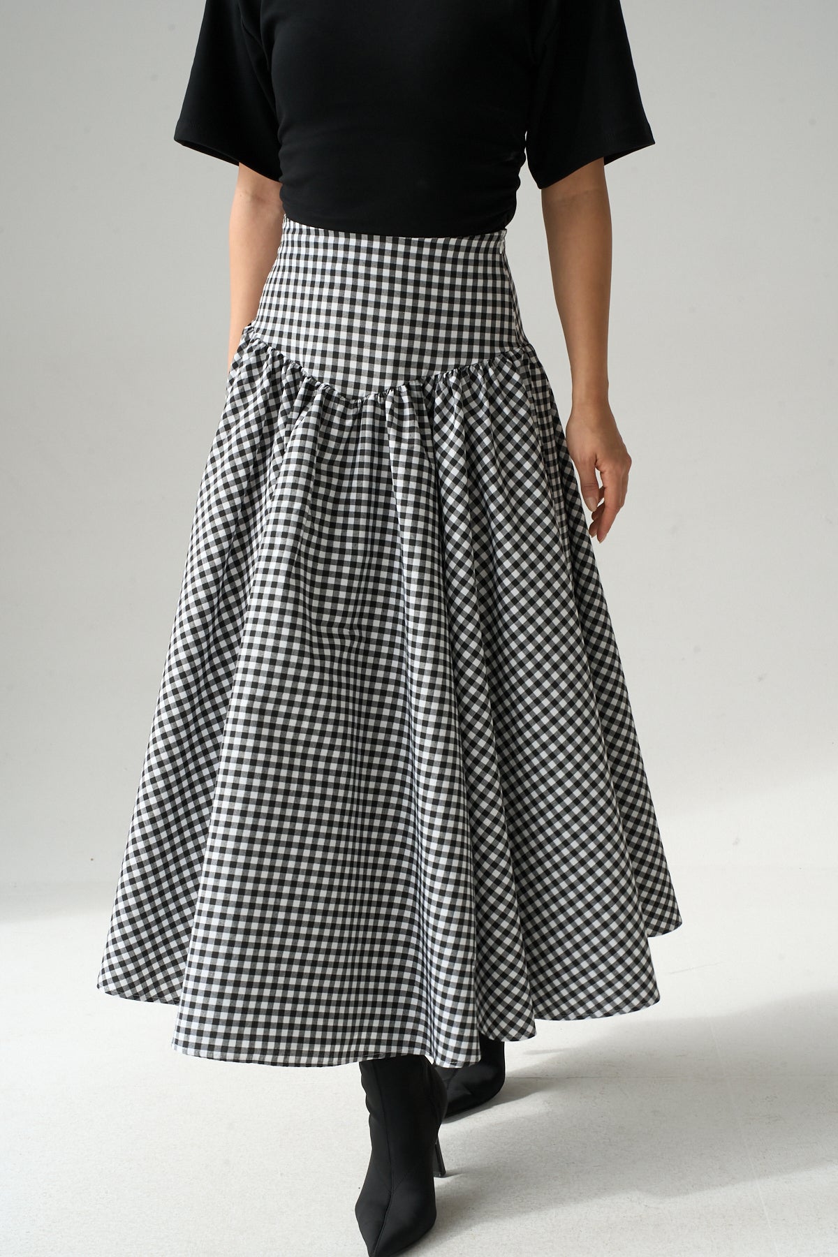 Kadın Yüksek Bel Pötikare Desenli Volanlı Etek