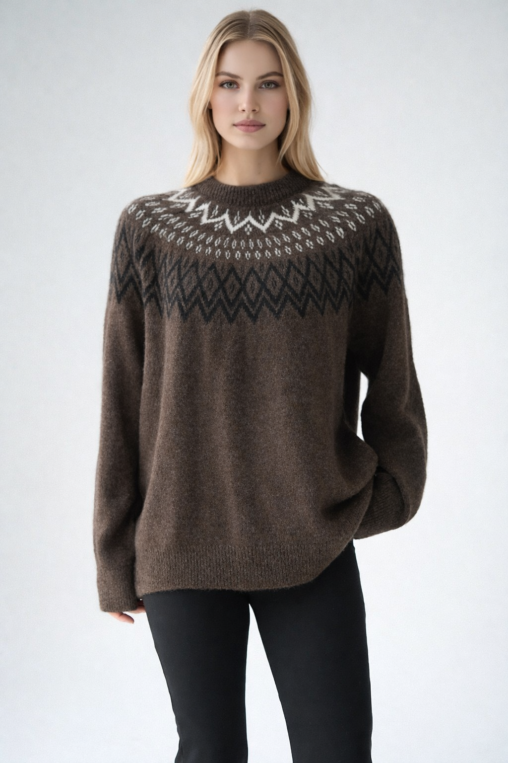 Kadın Kahve Bisiklet Yaka Desenli Yünlü Kazak